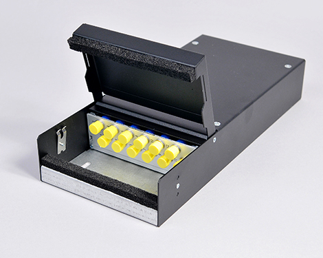 Consolidation Box, Stahl, 4 x FCAPC, 9/125µm