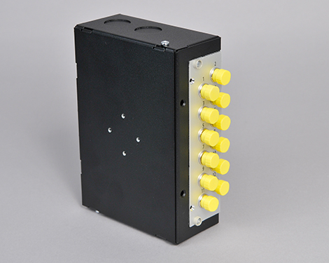 Hutschienen Box, Stahl, 4 x FCAPC, 9/125µm