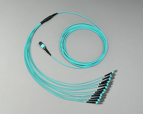 Fanout, MTP®/MPO female-8xLCPC, 50/125µm OM3, 10.0m