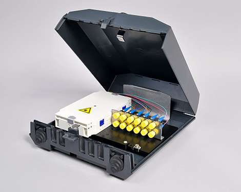 Venus-Box mit Schloss, 8 x FCAPC, 9/125µm