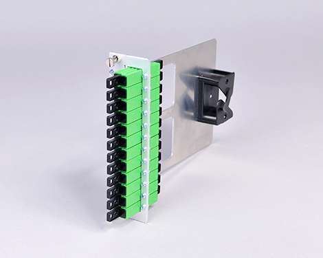 Einschubmodul 7TE, 8 x LSH APC / E2000®APC FBW, SM, mit Bügel